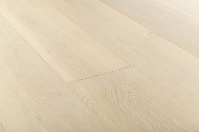 Engineered Hardwood Regal Plus Burgundy 7-1/2" - 3/4"