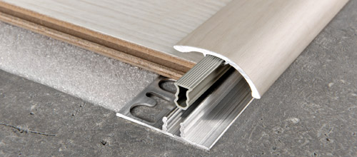 Profilé de raccord Zero Curve en aluminium argent anodisé 14/15 mm