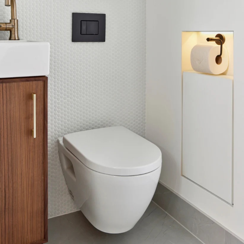 Niche encastrée pour WC Luxe Blanc satiné 13" x 30"