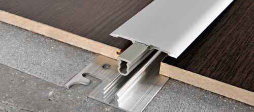 Slim Trim Sol 40P Anodized Aluminum Silver 15/32" x 8' 10-5/16"