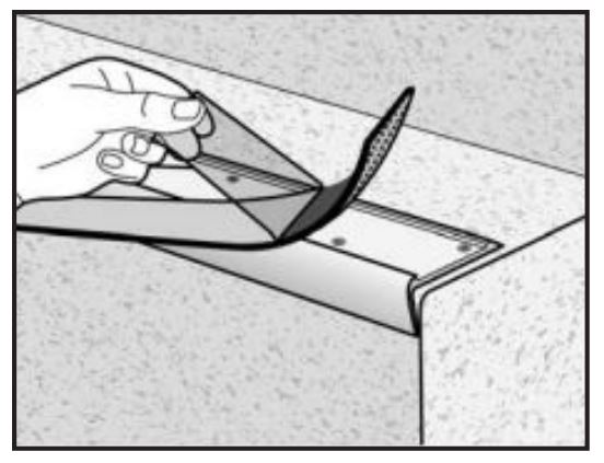 Insert en PVC de 43 mm pour nez d'escalier de sécurité, noir naturel