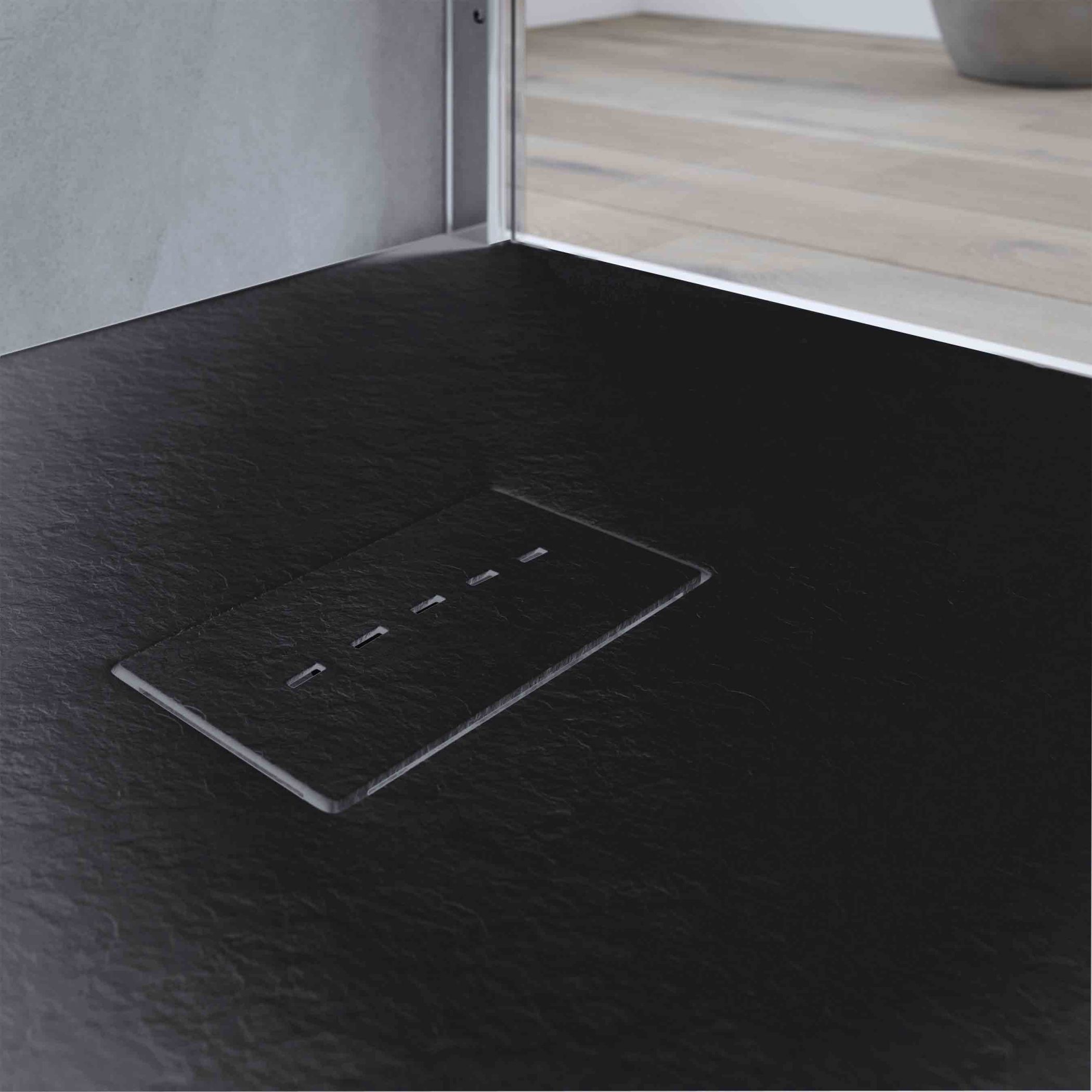 Base de douche FastDEK avec position de sortie latérale noir 1" x 35-1/2" x 63"