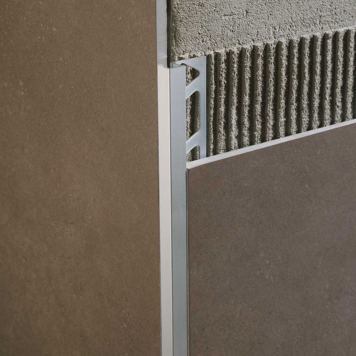 Bordure de tuile Murale Squarejolly Aluminium anodisé Argent 1/2" (12.5 mm) x 106-5/16"