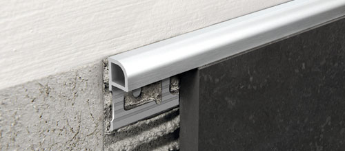 Moulure décorative pour bordure de céramique Projolly Quart aluminium brossé argent - (10 mm) 3/8" x 8' 10-5/16"