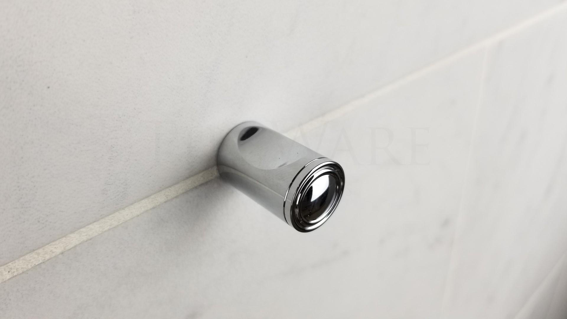Thumb Hook Promessa Series Polished Chrome Traditional