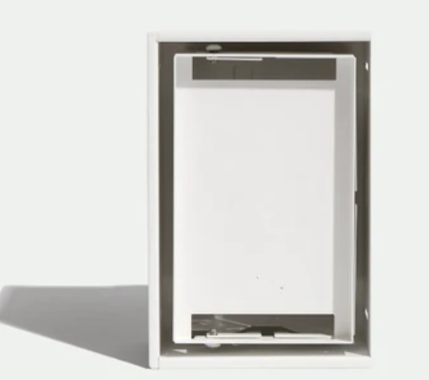 Framed No-See Receptacle Mount Luxe for 1 Gang Satin White