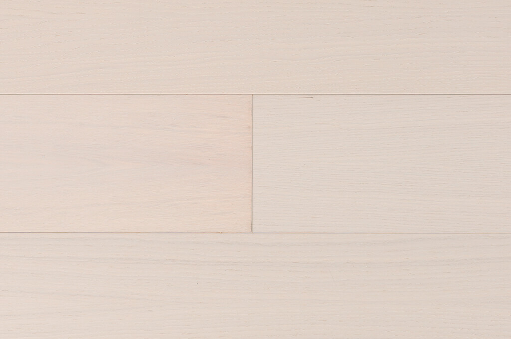 Engineered Hardwood Everest XP Designer Plus Dove Oak 9-3/16" x 80-3/4" - 1/2" (12 mm)