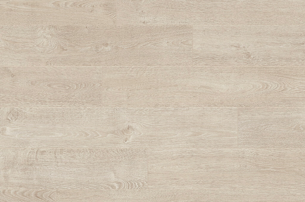 Laminate Flooring Avenue Colorado Oak 7-9/16" x 49-5/8" - 5/16" (8 mm)