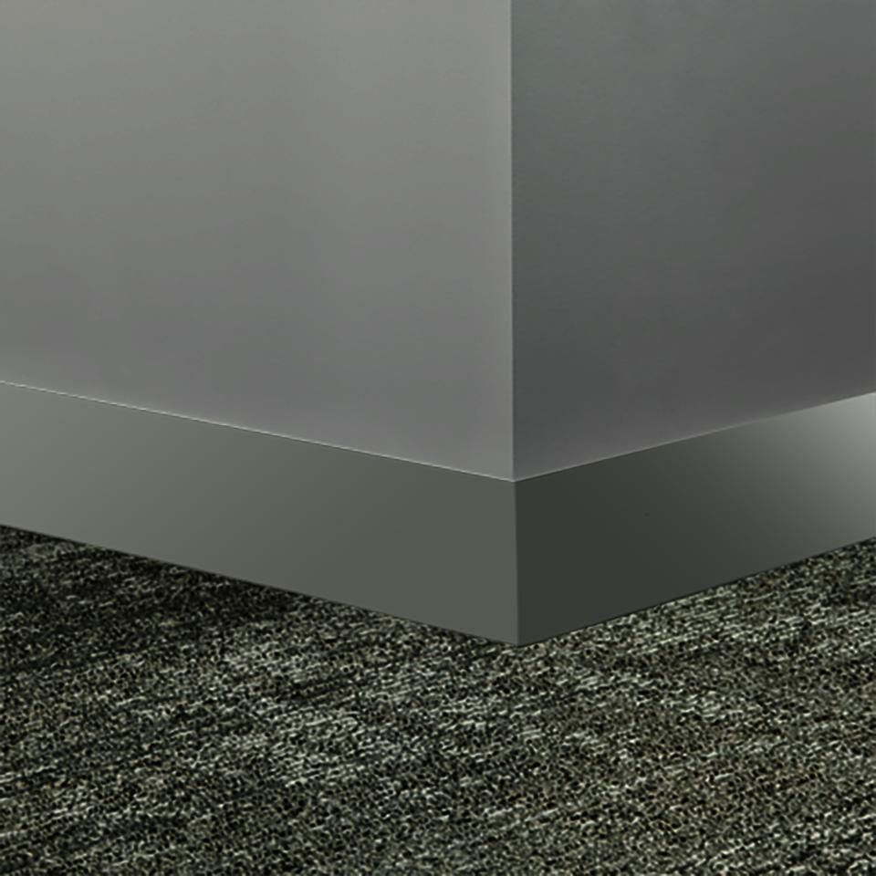 Millwork Contoured Wall Base Rubber Monument #VM4 Green Smoke 4" x 8'