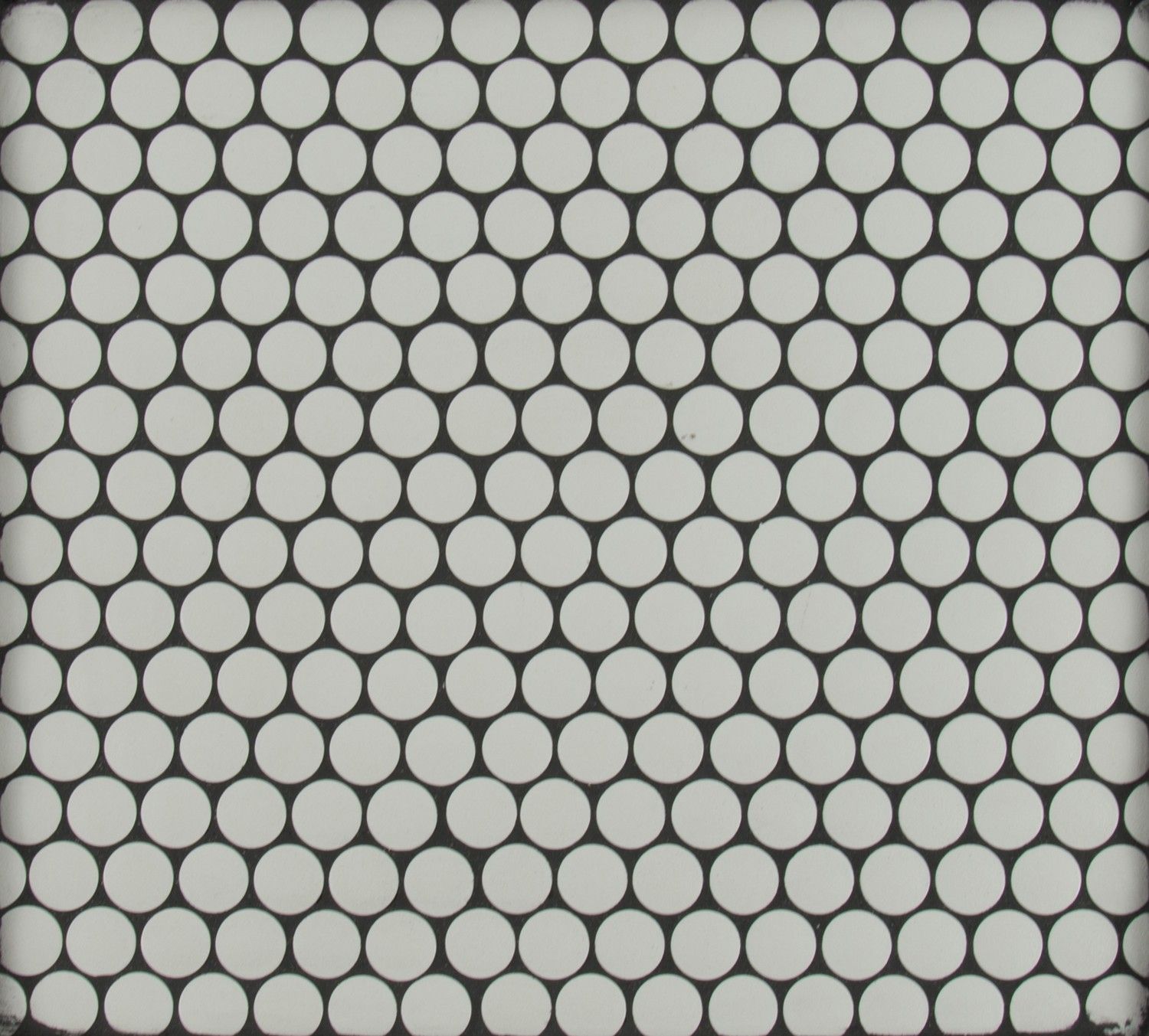Mosaic Penny Round White-Cool Matte 11-1/2" x 11-1/2"