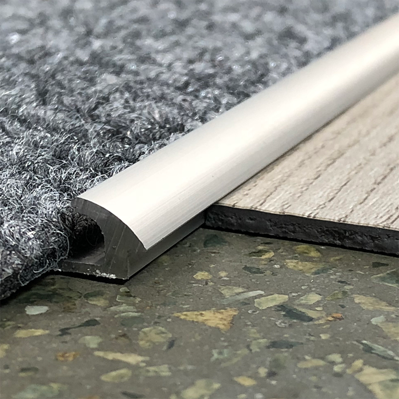 Carpet Reducer Etched Bronze Aluminum from 1/8" (3 mm) to LVT 3/16" (5 mm) x 1" x 12'