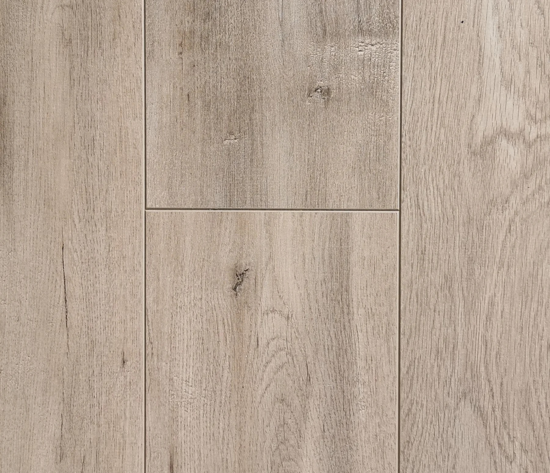 Plancher flottant Série TF63 #6302 7-11/16" x 47-13/16"