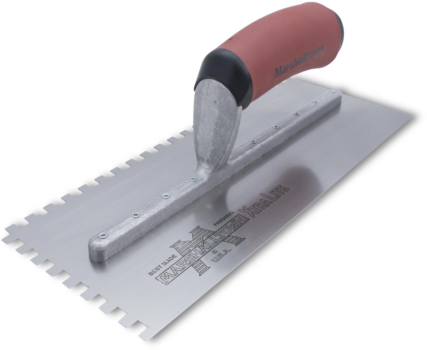 Truelle 4 1/2" x 11", encoches carrées 1/4"