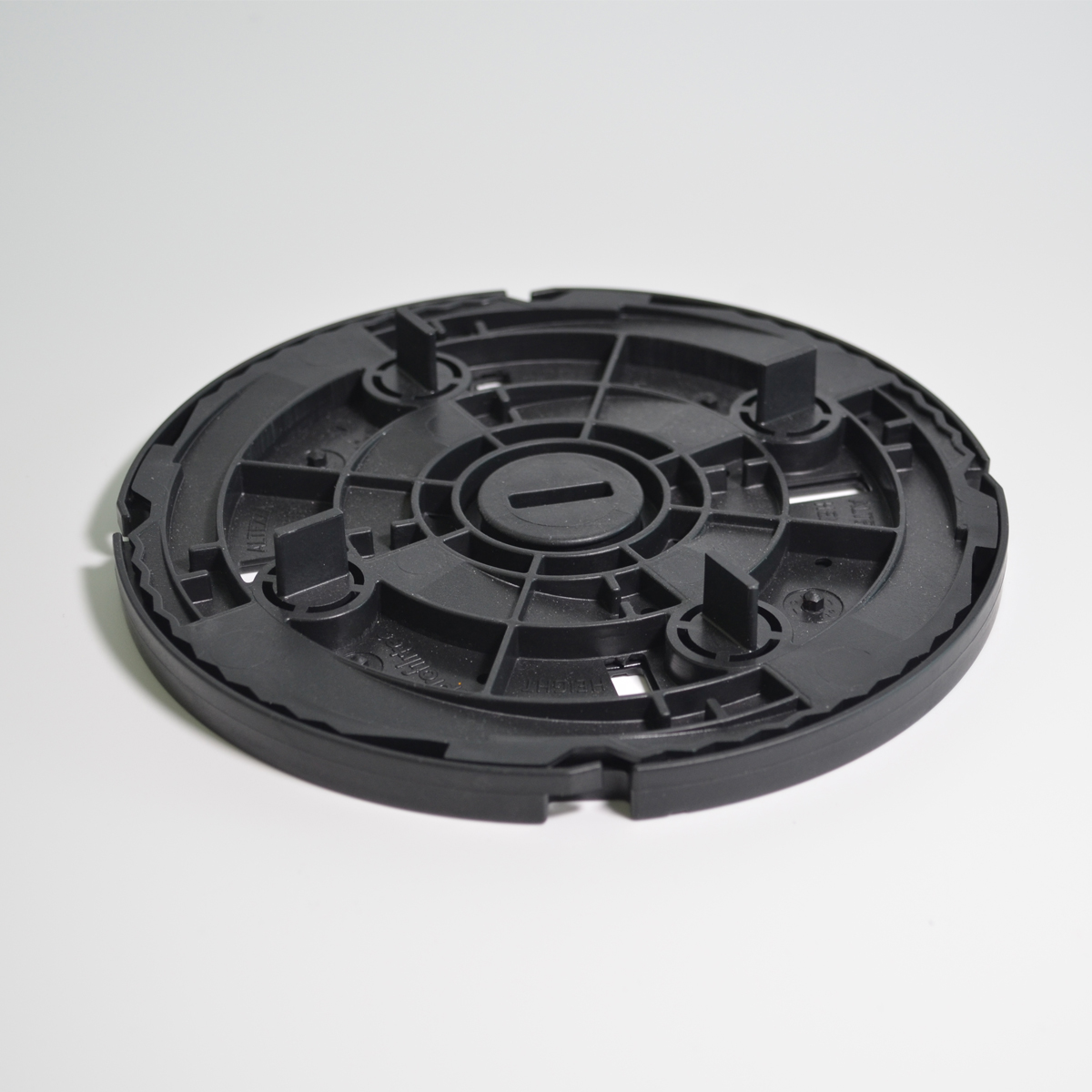 Reduced Height Pedestal Uptec with 3/32” (2 mm) tabs