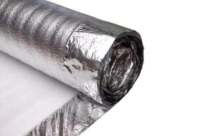Sous-couche pour plancher flottant en mousse EPE et film blanc 6" x 48" - 2.5 mm (200 pi²)