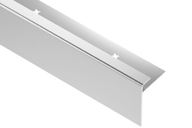 VINPRO-STEP-R Profilé de nez de marche pour revêtement de vinyle avec dévoilement allongé Aluminium anodisé Chrome brossé 3/16" (5 mm) x 8' 2-1/2"